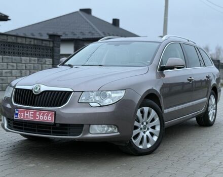 Серый Шкода Суперб, объемом двигателя 2 л и пробегом 288 тыс. км за 11300 $, фото 1 на Automoto.ua