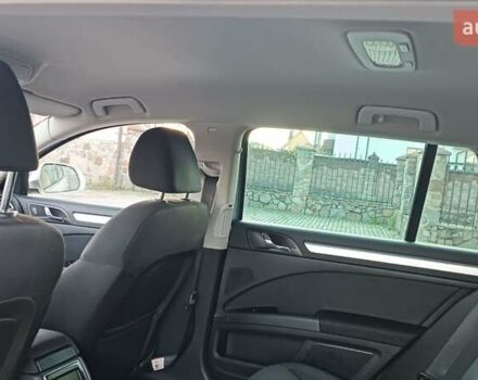 Серый Шкода Суперб, объемом двигателя 1.6 л и пробегом 328 тыс. км за 7950 $, фото 84 на Automoto.ua