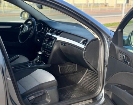 Серый Шкода Суперб, объемом двигателя 2 л и пробегом 241 тыс. км за 8200 $, фото 15 на Automoto.ua