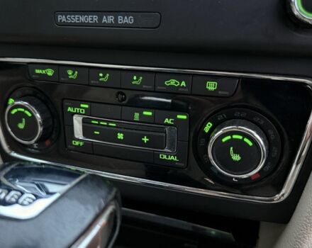 Серый Шкода Суперб, объемом двигателя 2 л и пробегом 288 тыс. км за 11300 $, фото 16 на Automoto.ua