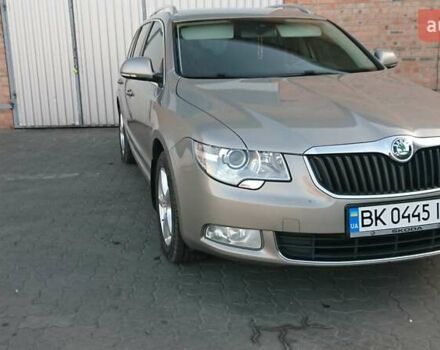 Серый Шкода Суперб, объемом двигателя 1.8 л и пробегом 224 тыс. км за 9500 $, фото 9 на Automoto.ua