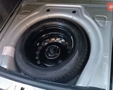 Серый Шкода Суперб, объемом двигателя 1.6 л и пробегом 328 тыс. км за 7950 $, фото 75 на Automoto.ua