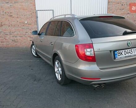 Серый Шкода Суперб, объемом двигателя 1.8 л и пробегом 224 тыс. км за 9500 $, фото 27 на Automoto.ua