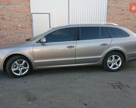 Серый Шкода Суперб, объемом двигателя 1.8 л и пробегом 224 тыс. км за 9500 $, фото 5 на Automoto.ua