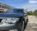 Сірий Шкода Суперб, об'ємом двигуна 2 л та пробігом 215 тис. км за 10000 $, фото 3 на Automoto.ua