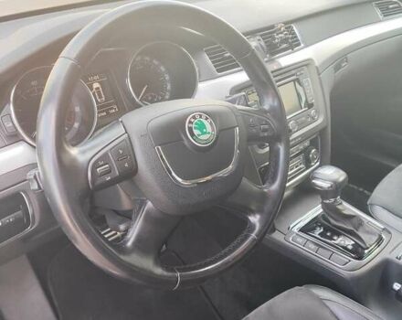 Серый Шкода Суперб, объемом двигателя 1.98 л и пробегом 195 тыс. км за 9700 $, фото 18 на Automoto.ua