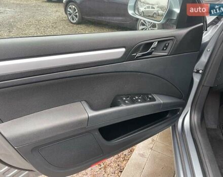 Серый Шкода Суперб, объемом двигателя 2 л и пробегом 284 тыс. км за 9990 $, фото 3 на Automoto.ua