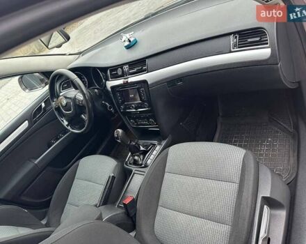 Серый Шкода Суперб, объемом двигателя 1.6 л и пробегом 325 тыс. км за 8300 $, фото 21 на Automoto.ua