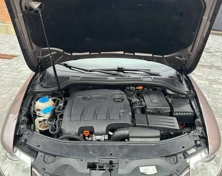 Серый Шкода Суперб, объемом двигателя 1.6 л и пробегом 325 тыс. км за 8300 $, фото 19 на Automoto.ua