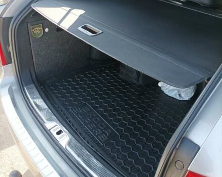 Серый Шкода Суперб, объемом двигателя 2 л и пробегом 250 тыс. км за 13200 $, фото 7 на Automoto.ua