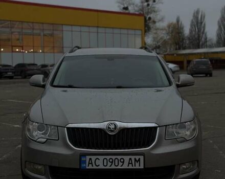 Серый Шкода Суперб, объемом двигателя 1.6 л и пробегом 198 тыс. км за 9000 $, фото 2 на Automoto.ua