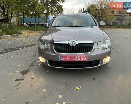 Сірий Шкода Суперб, об'ємом двигуна 2 л та пробігом 256 тис. км за 10700 $, фото 16 на Automoto.ua
