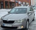 Сірий Шкода Суперб, об'ємом двигуна 2 л та пробігом 327 тис. км за 11300 $, фото 1 на Automoto.ua