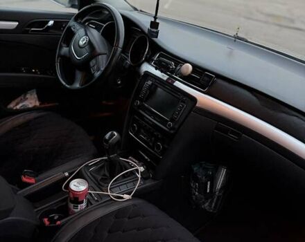 Серый Шкода Суперб, объемом двигателя 1.6 л и пробегом 198 тыс. км за 9000 $, фото 17 на Automoto.ua