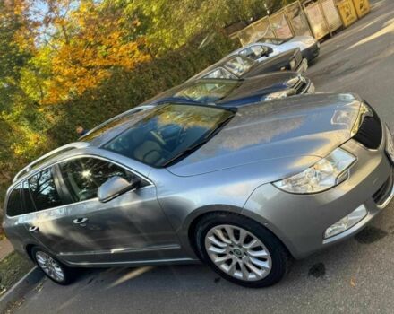 Сірий Шкода Суперб, об'ємом двигуна 2 л та пробігом 221 тис. км за 7000 $, фото 1 на Automoto.ua