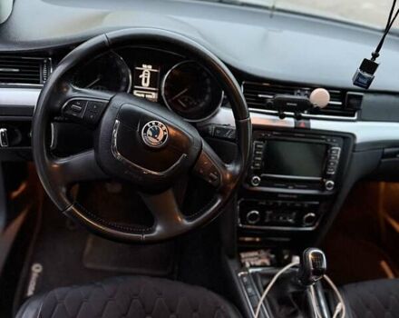 Серый Шкода Суперб, объемом двигателя 1.6 л и пробегом 198 тыс. км за 9000 $, фото 18 на Automoto.ua