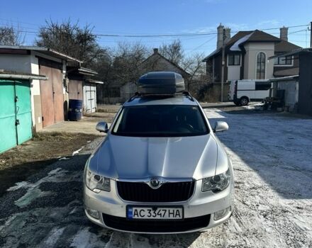 Серый Шкода Суперб, объемом двигателя 2 л и пробегом 185 тыс. км за 11000 $, фото 3 на Automoto.ua
