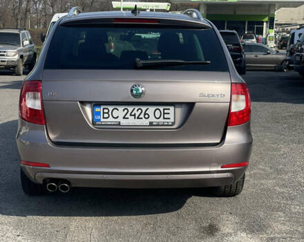 Серый Шкода Суперб, объемом двигателя 1.8 л и пробегом 312 тыс. км за 8800 $, фото 4 на Automoto.ua