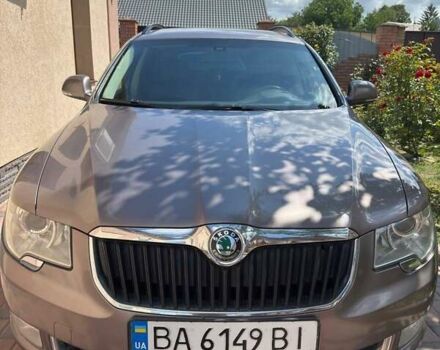 Сірий Шкода Суперб, об'ємом двигуна 1.8 л та пробігом 215 тис. км за 10000 $, фото 8 на Automoto.ua