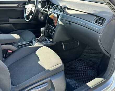 Серый Шкода Суперб, объемом двигателя 2 л и пробегом 185 тыс. км за 11000 $, фото 5 на Automoto.ua