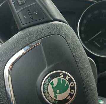 Серый Шкода Суперб, объемом двигателя 1.8 л и пробегом 236 тыс. км за 8500 $, фото 5 на Automoto.ua