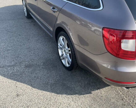 Серый Шкода Суперб, объемом двигателя 1.8 л и пробегом 312 тыс. км за 8800 $, фото 6 на Automoto.ua