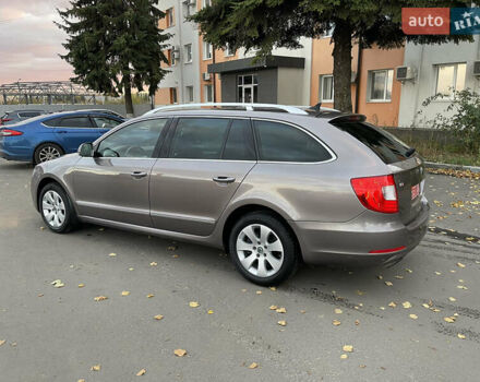 Сірий Шкода Суперб, об'ємом двигуна 2 л та пробігом 256 тис. км за 10700 $, фото 4 на Automoto.ua