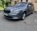 Сірий Шкода Суперб, об'ємом двигуна 2 л та пробігом 217 тис. км за 12000 $, фото 1 на Automoto.ua