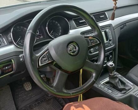 Шкода Суперб 2013 в Остоге на Automoto.ua Серый Шкода Суперб, объемом двигателя 1.6 л и пробегом 270 тыс. км за 10900 $, фото 9 на Automoto.ua