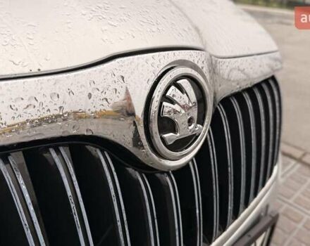 Серый Шкода Суперб, объемом двигателя 1.8 л и пробегом 289 тыс. км за 8500 $, фото 8 на Automoto.ua