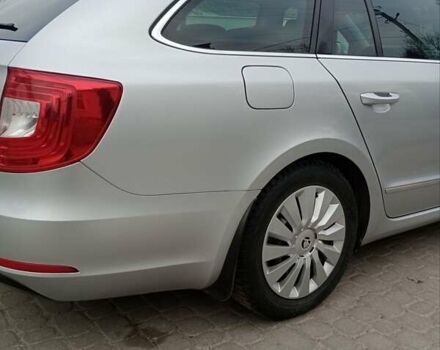 Шкода Суперб 2013 в Остоге на Automoto.ua Серый Шкода Суперб, объемом двигателя 1.6 л и пробегом 270 тыс. км за 10900 $, фото 4 на Automoto.ua