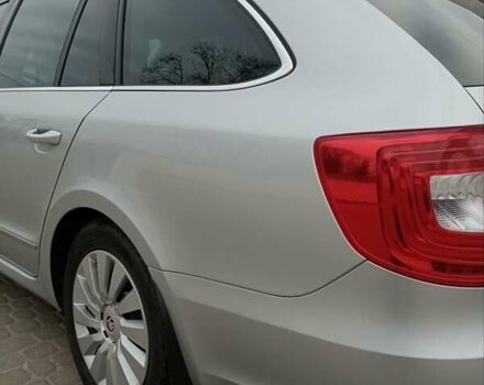 Шкода Суперб 2013 в Остоге на Automoto.ua Серый Шкода Суперб, объемом двигателя 1.6 л и пробегом 270 тыс. км за 10900 $, фото 5 на Automoto.ua