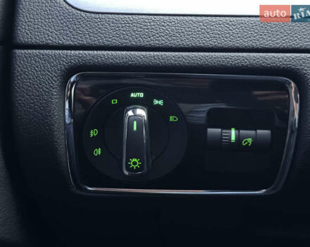 Сірий Шкода Суперб, об'ємом двигуна 1.8 л та пробігом 180 тис. км за 9900 $, фото 28 на Automoto.ua