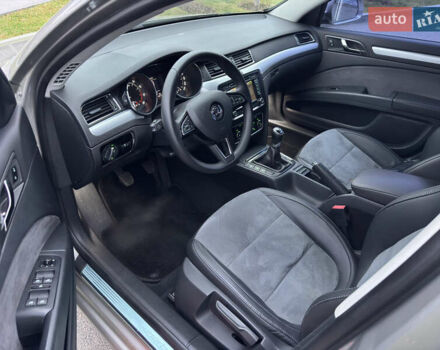 Сірий Шкода Суперб, об'ємом двигуна 1.8 л та пробігом 180 тис. км за 9900 $, фото 20 на Automoto.ua