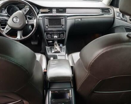 Сірий Шкода Суперб, об'ємом двигуна 2 л та пробігом 270 тис. км за 11499 $, фото 10 на Automoto.ua