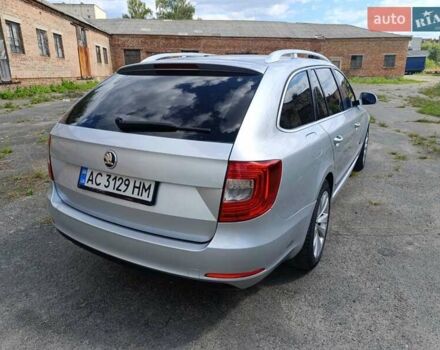 Серый Шкода Суперб, объемом двигателя 2 л и пробегом 348 тыс. км за 11500 $, фото 1 на Automoto.ua