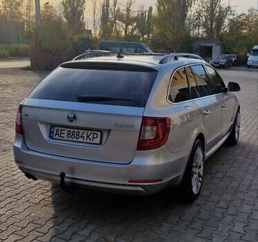 Серый Шкода Суперб, объемом двигателя 2 л и пробегом 260 тыс. км за 11200 $, фото 7 на Automoto.ua