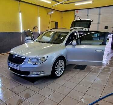 Серый Шкода Суперб, объемом двигателя 2 л и пробегом 260 тыс. км за 11200 $, фото 2 на Automoto.ua