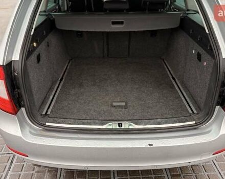 Серый Шкода Суперб, объемом двигателя 1.8 л и пробегом 289 тыс. км за 8500 $, фото 27 на Automoto.ua