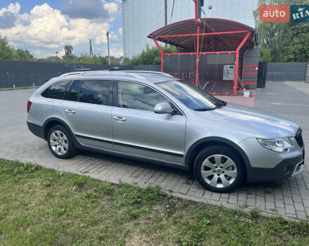 Сірий Шкода Суперб, об'ємом двигуна 2 л та пробігом 270 тис. км за 13500 $, фото 6 на Automoto.ua
