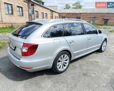 Серый Шкода Суперб, объемом двигателя 2 л и пробегом 348 тыс. км за 11500 $, фото 6 на Automoto.ua