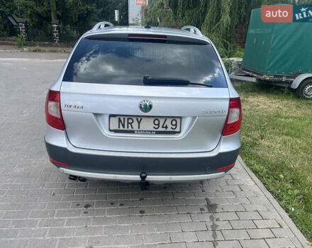 Сірий Шкода Суперб, об'ємом двигуна 2 л та пробігом 270 тис. км за 13500 $, фото 16 на Automoto.ua