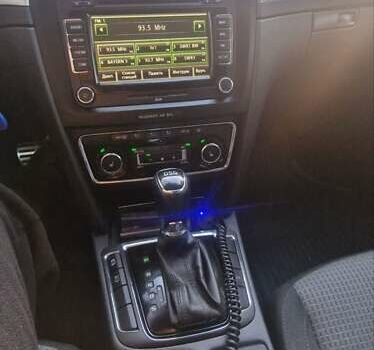 Серый Шкода Суперб, объемом двигателя 2 л и пробегом 260 тыс. км за 11200 $, фото 9 на Automoto.ua