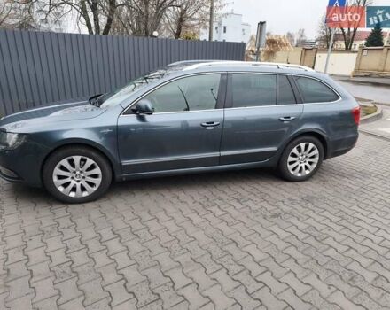 Сірий Шкода Суперб, об'ємом двигуна 2 л та пробігом 270 тис. км за 11499 $, фото 2 на Automoto.ua