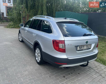 Сірий Шкода Суперб, об'ємом двигуна 2 л та пробігом 270 тис. км за 13500 $, фото 10 на Automoto.ua