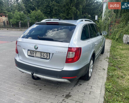 Сірий Шкода Суперб, об'ємом двигуна 2 л та пробігом 270 тис. км за 13500 $, фото 13 на Automoto.ua