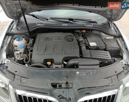 Шкода Суперб 2013 в Остоге на Automoto.ua Серый Шкода Суперб, объемом двигателя 1.6 л и пробегом 270 тыс. км за 10900 $, фото 13 на Automoto.ua