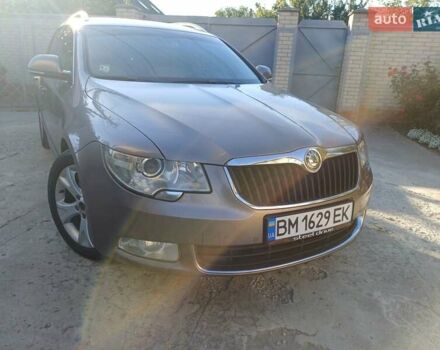Серый Шкода Суперб, объемом двигателя 1.6 л и пробегом 302 тыс. км за 10950 $, фото 5 на Automoto.ua