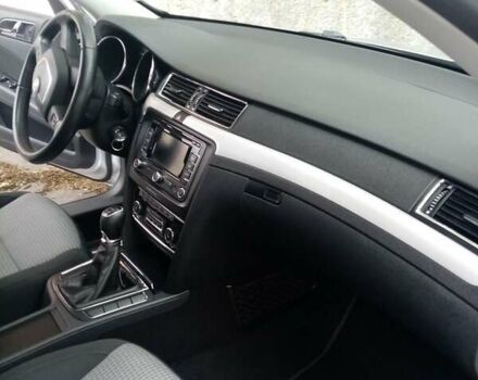 Сірий Шкода Суперб, об'ємом двигуна 1.97 л та пробігом 249 тис. км за 9999 $, фото 14 на Automoto.ua