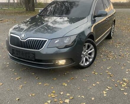 Серый Шкода Суперб, объемом двигателя 2 л и пробегом 258 тыс. км за 12499 $, фото 1 на Automoto.ua